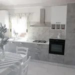 Bella Apartment *